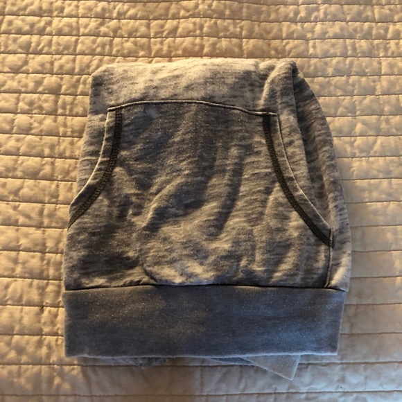 Women’s Gray Authentic Disneyland hoodie Sz M - Picture 5 of 8